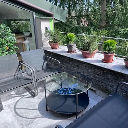 Apartament Zdrowa 6 *