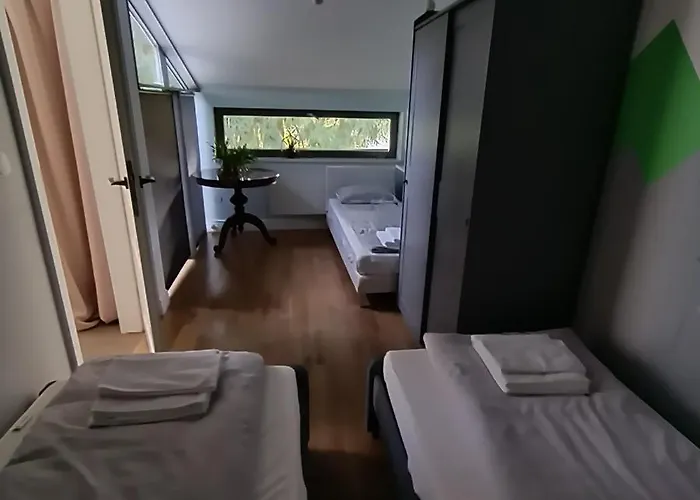 Zdrowa 6 Lägenhet *