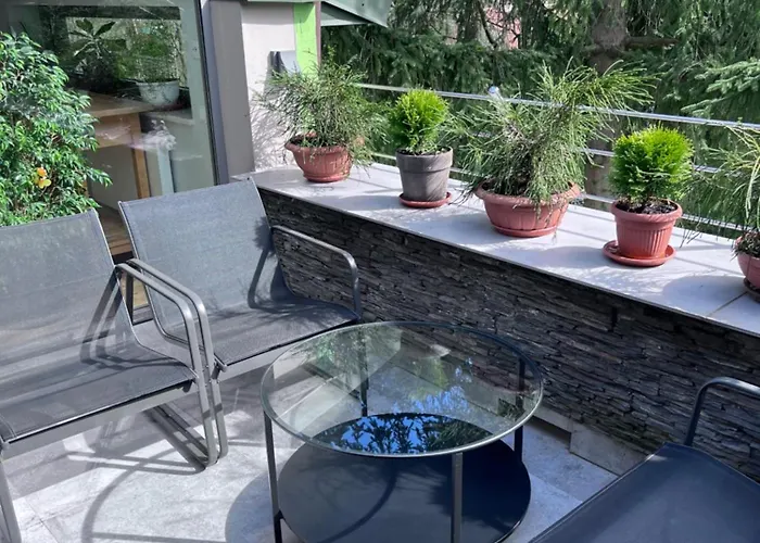 Appartement Zdrowa 6 *